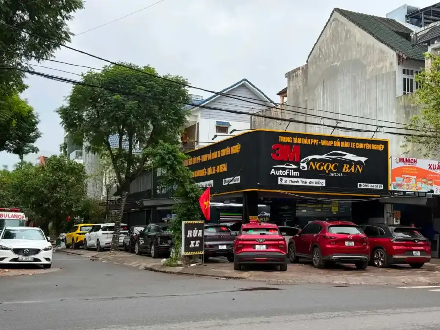 Mặt tiền Ngọc Bàn Decal