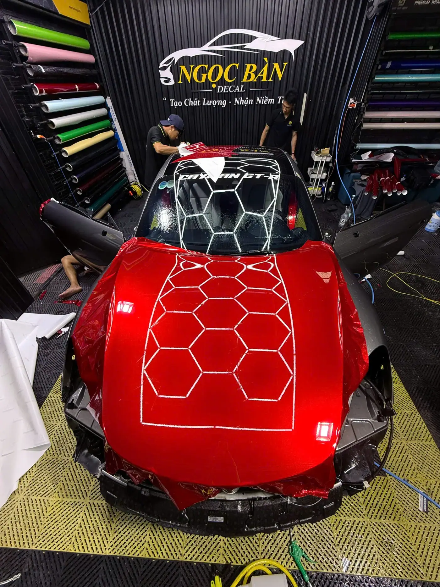 Porsche 718 - Wrap Đổi Màu Đỏ Bóng 